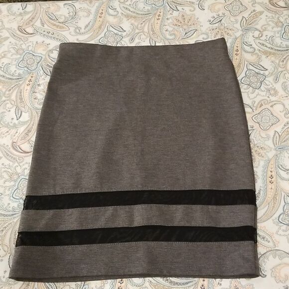 Divided Medium Elastic Mini Skirt Medium - Picture 1 of 7